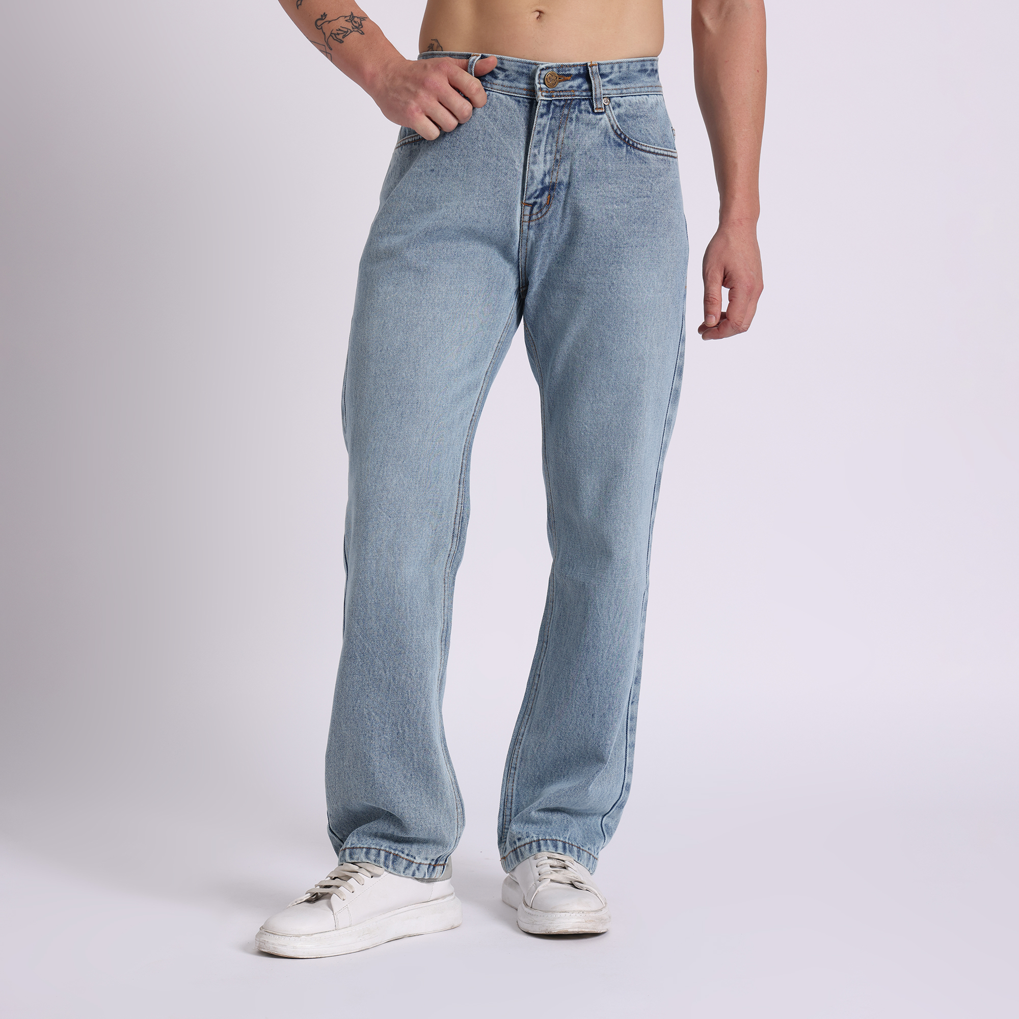 Men’s regular fit jeans in ice tint color with classic five-pocket design